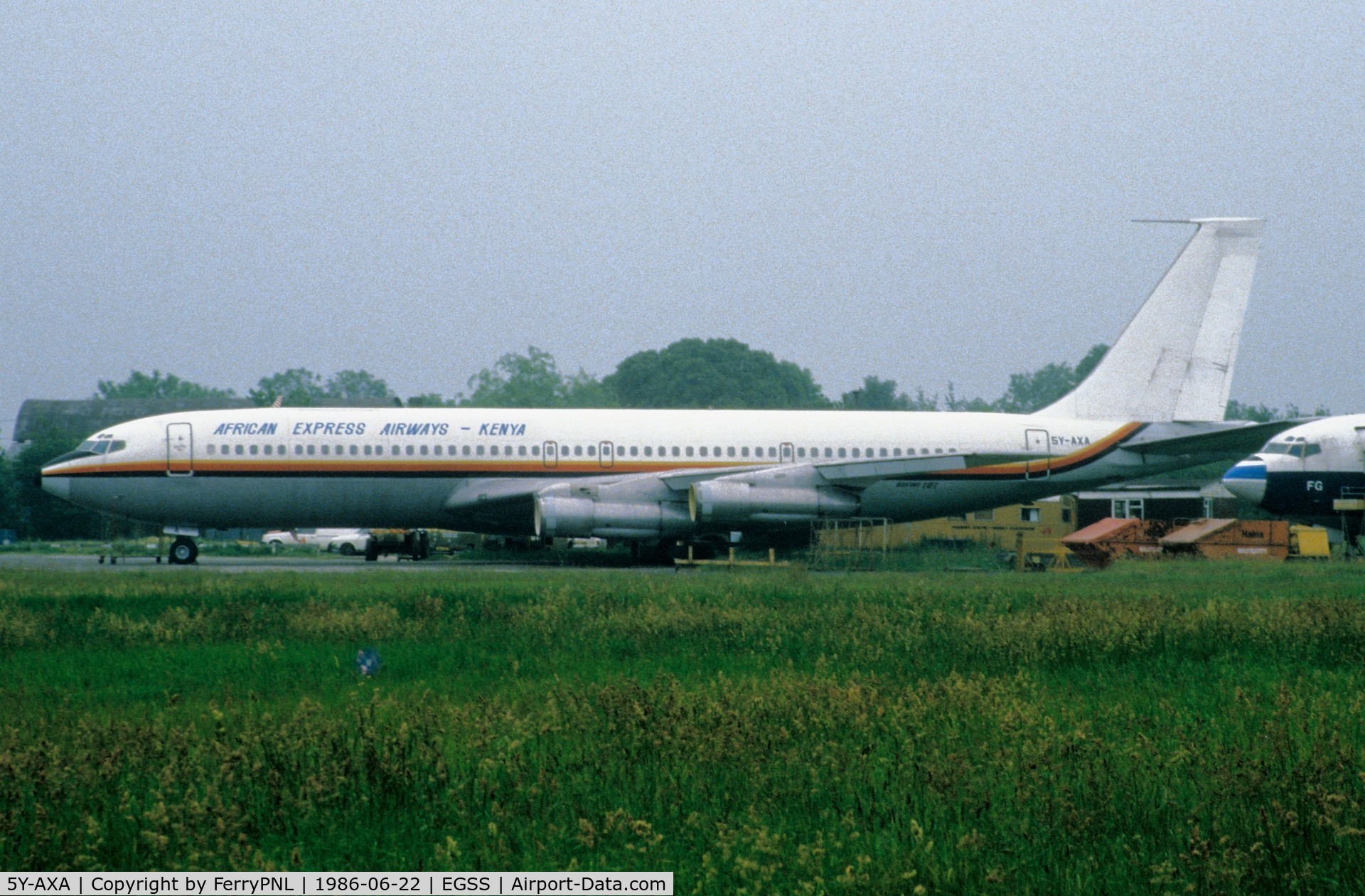 5Y-AXA, 1967 Boeing 707-338C (E-8C) C/N 19621, African Express B707