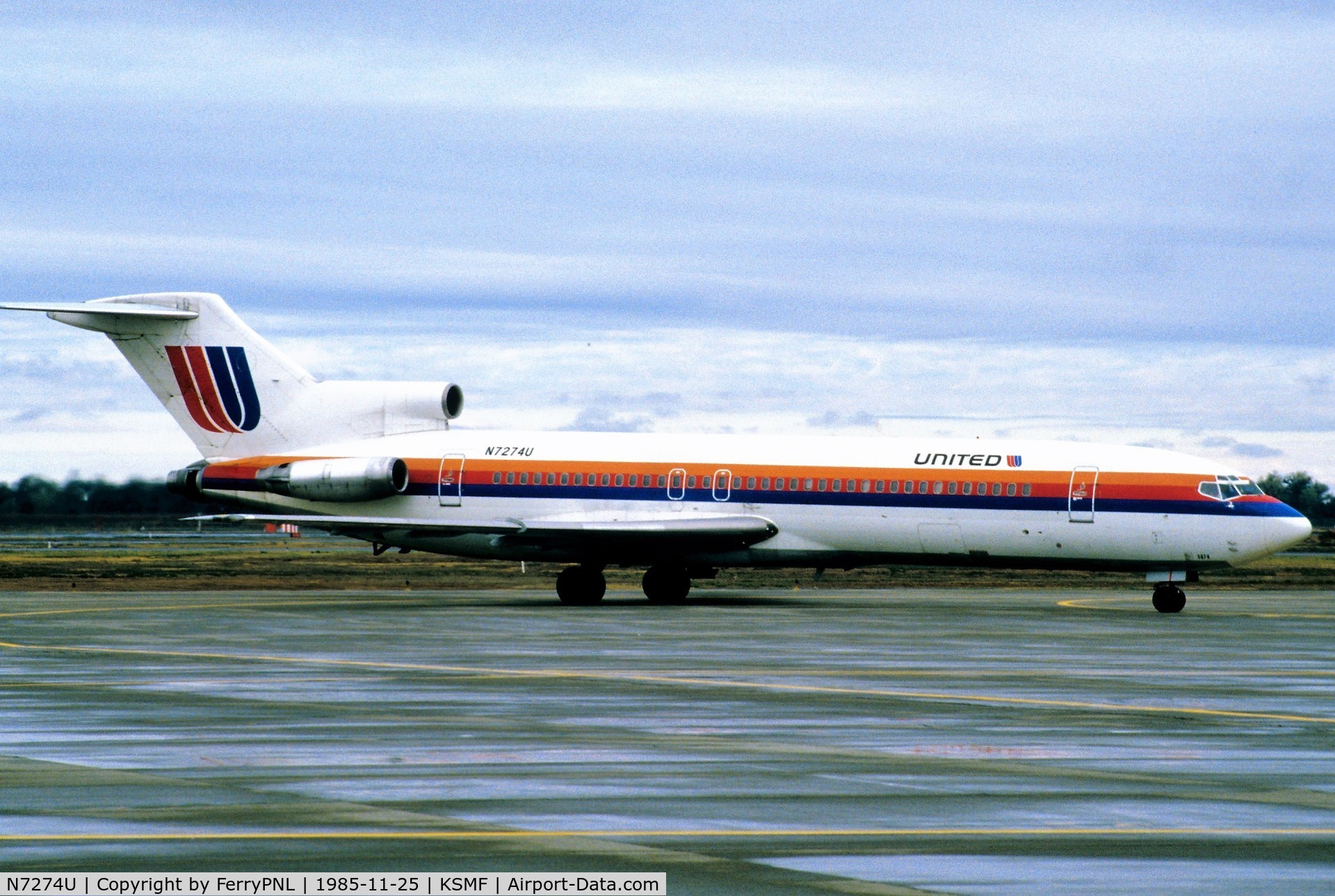 N7274U, 1978 Boeing 727-222 C/N 21421, United B727