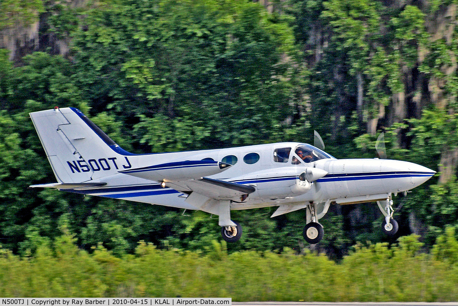 N500TJ, 1974 Cessna 421B Golden Eagle C/N 421B0585, N500TJ   Cessna 421B Golden Eagle [421B-0585] Lakeland-Linder~N 15/04/2010