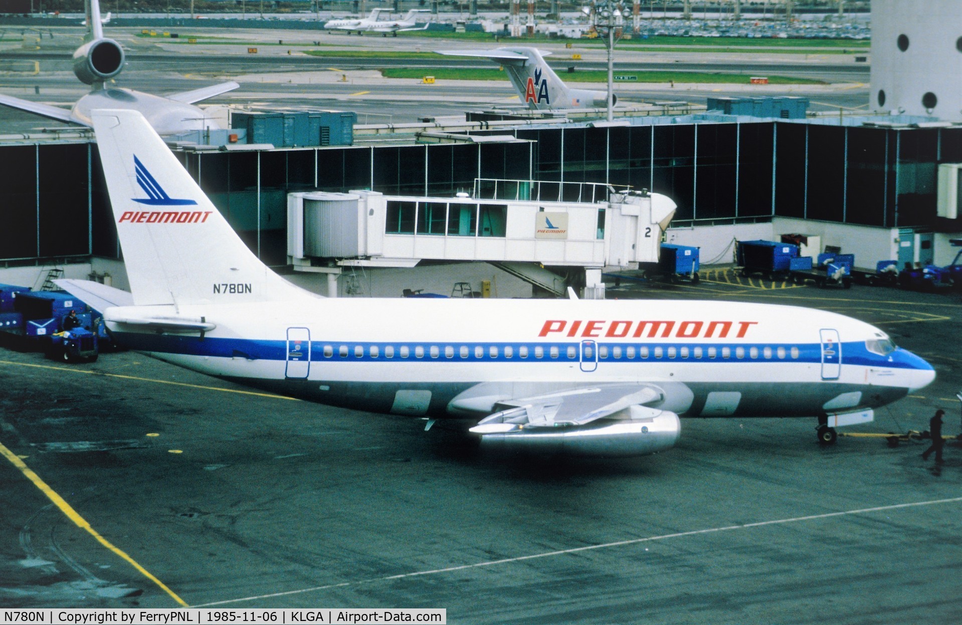 N780N, 1980 Boeing 737-201(A) C/N 22274, Piedmont B732