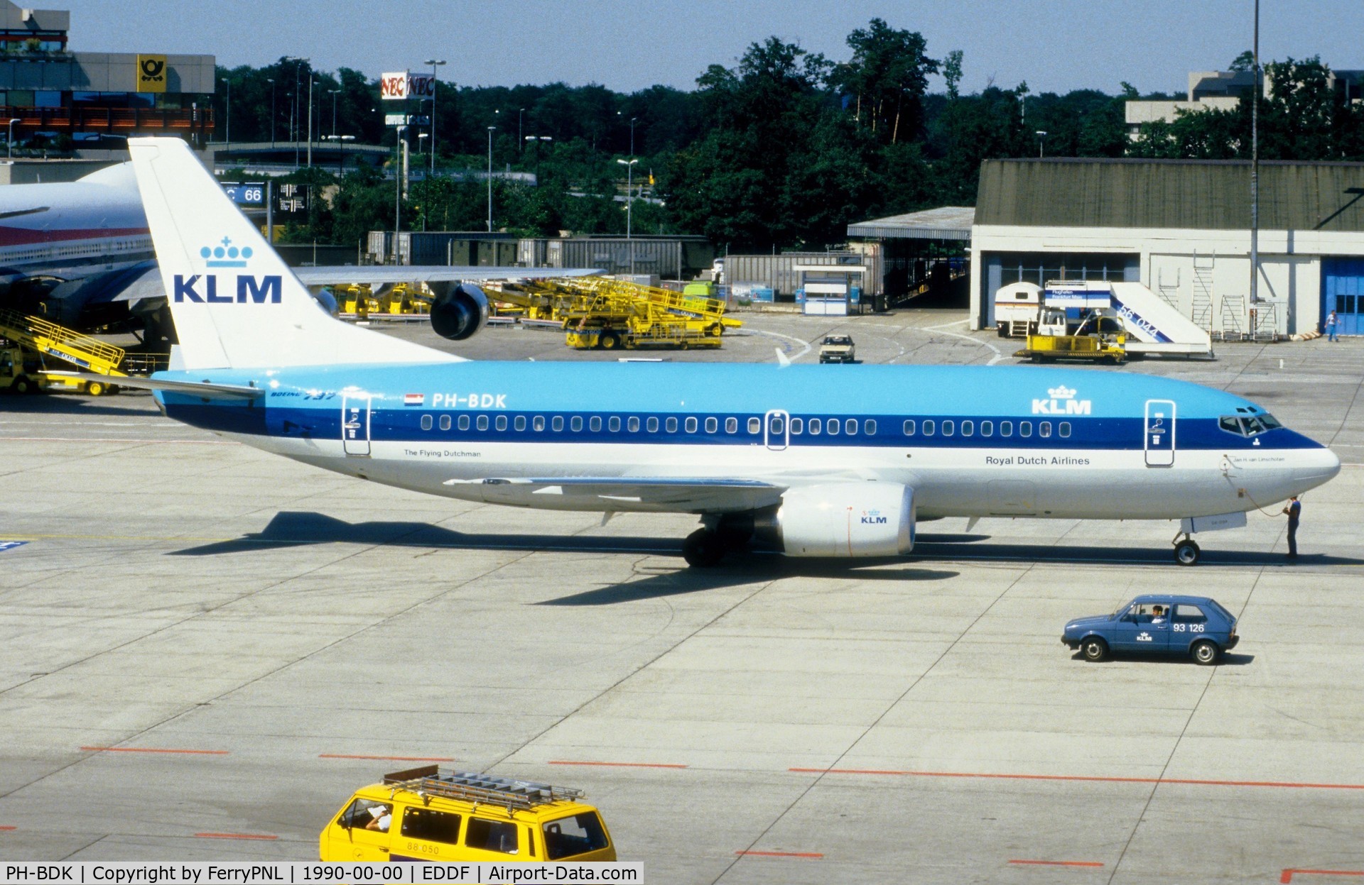 PH-BDK, Boeing 737-306 C/N 23545, KLM B733 push-back
