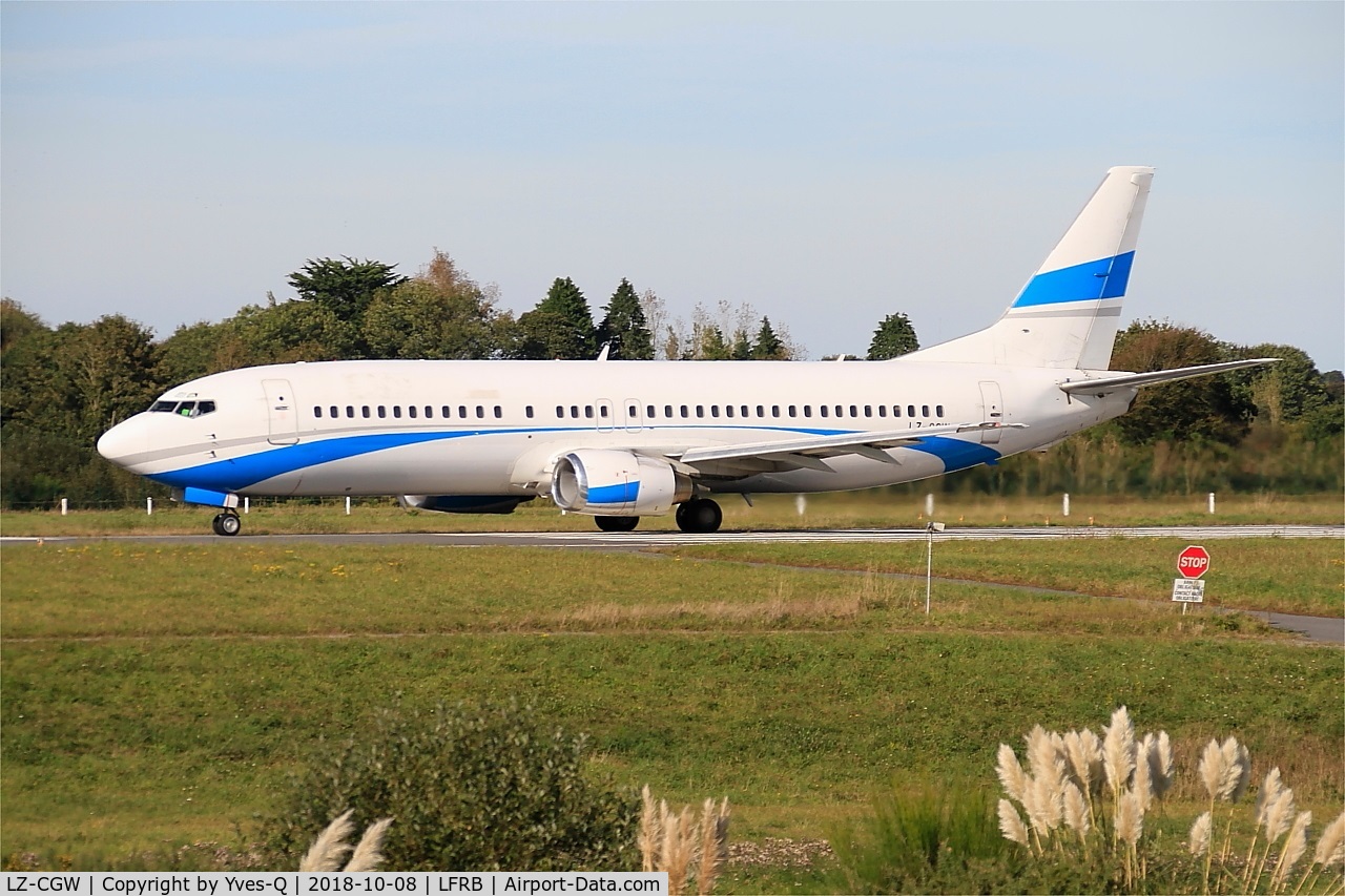 LZ-CGW, 1996 Boeing 737-46J C/N 28038, Boeing 737-46J, Take off run rwy 25L, Brest-Bretagne airport (LFRB-BES)