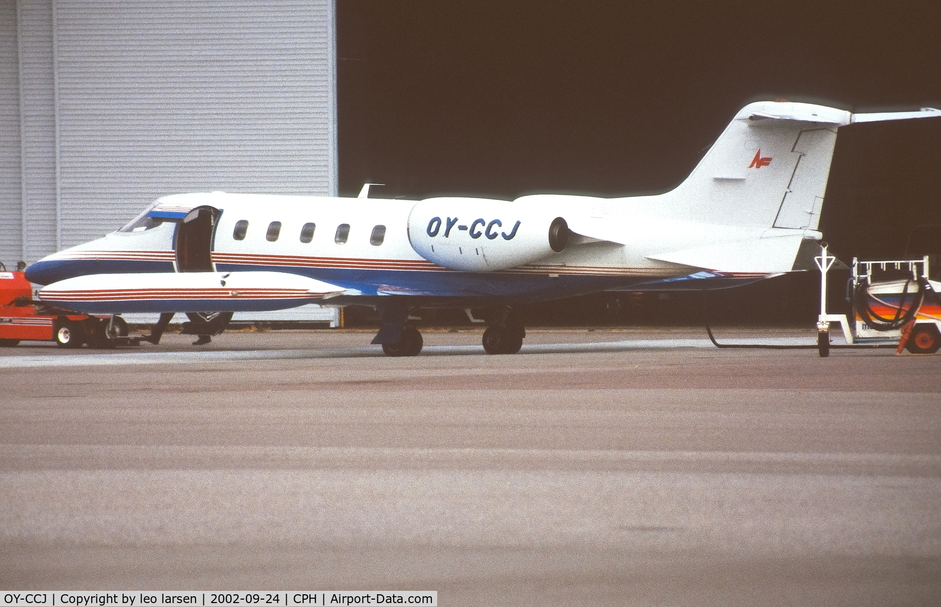 OY-CCJ, 1982 Gates Learjet 35A C/N 35A-468, Copenhagen 24.9.2002