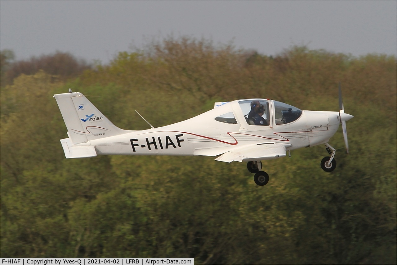 F-HIAF, Tecnam P-2002JF Sierra C/N Not Found F-HIAF, Tecnam P2002 JF, Take off rwy 07R, Brest-Bretagne Airport (LFRB-BES)