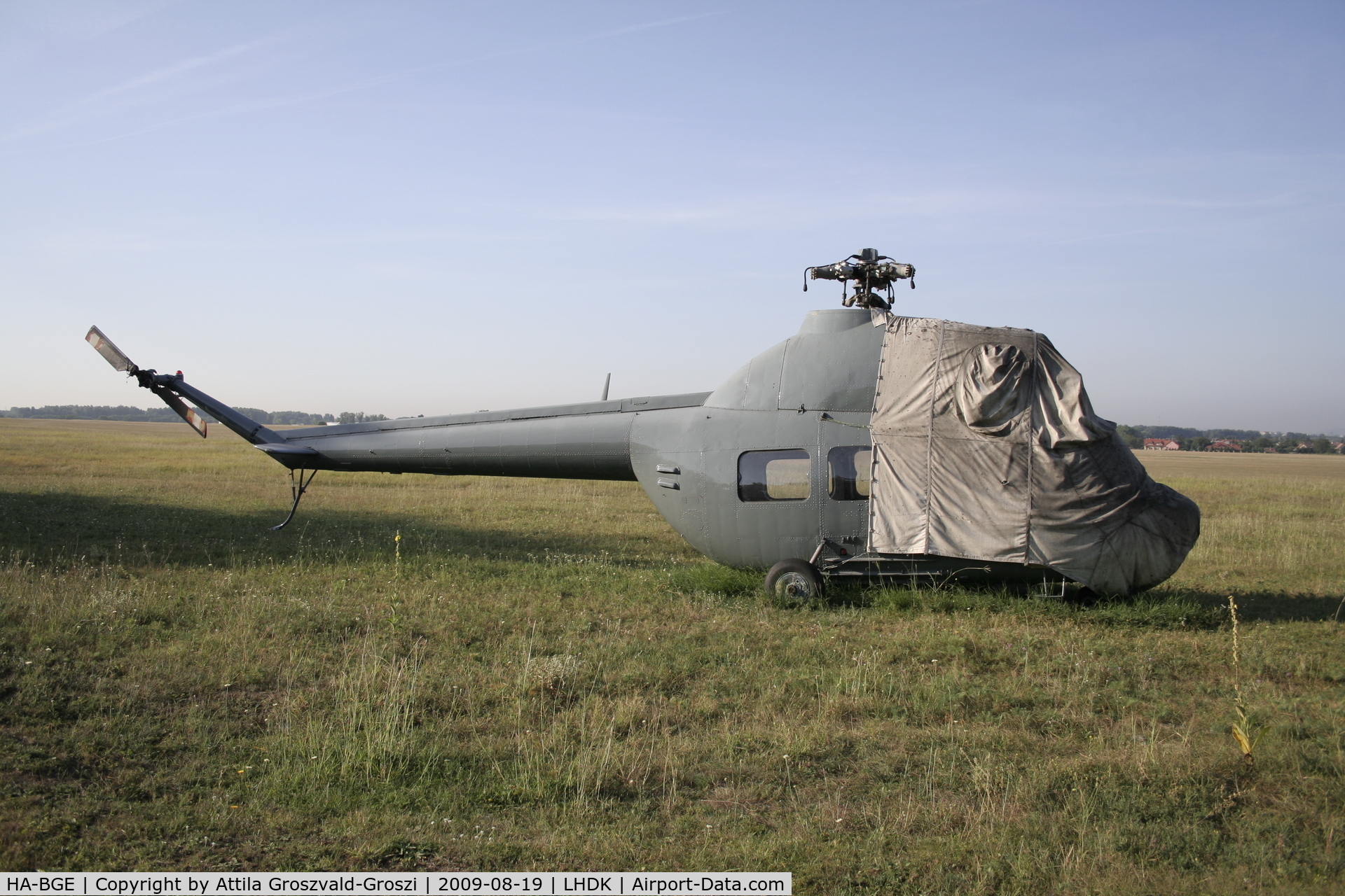HA-BGE, WSK Swidnik Mi-2 C/N 568942124, LHDK - Dunakeszi Airport, Hungary