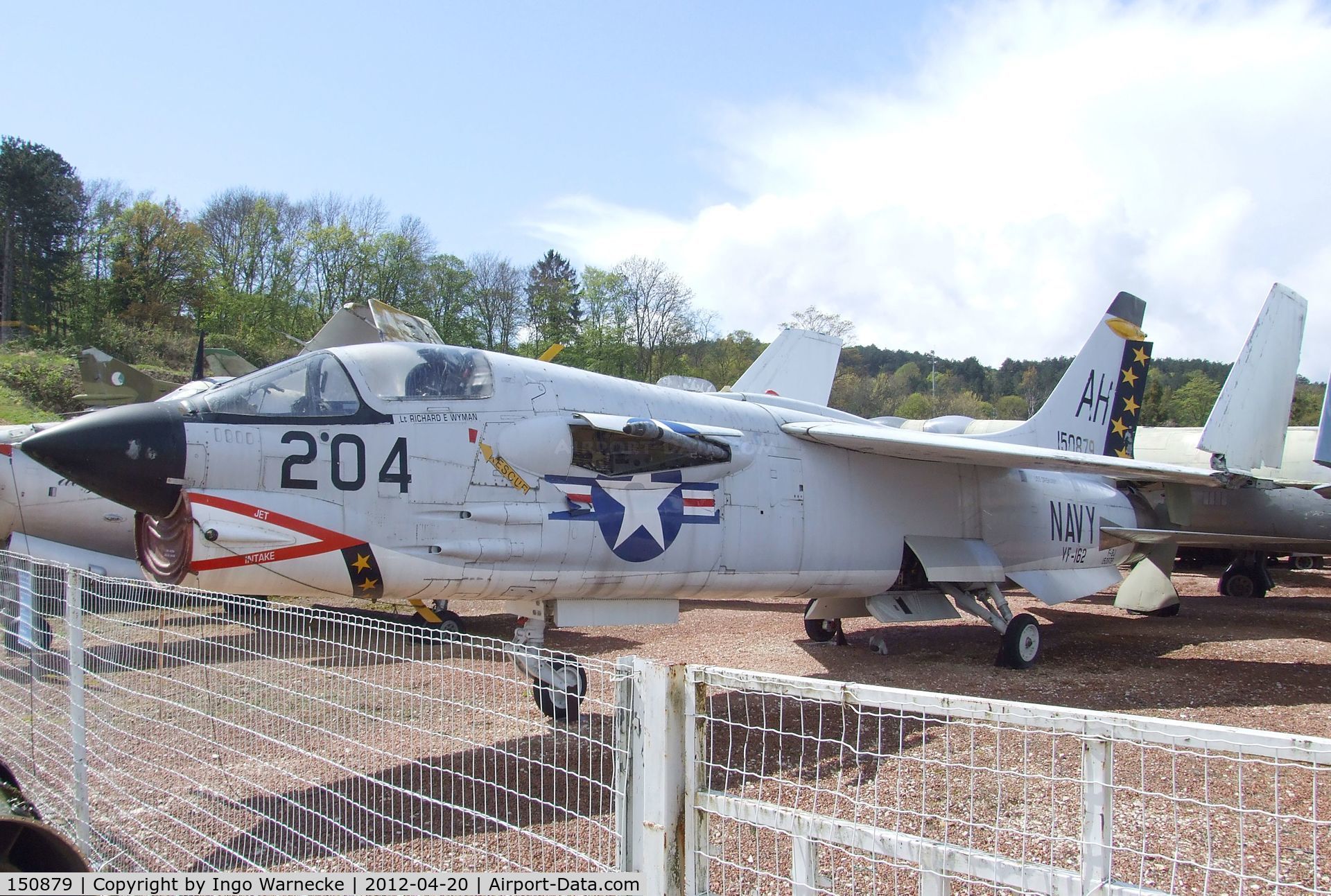 150879, Vought F-8E(FN) Crusader C/N 1202, Vought F-8E(FN) Crusader at the Musee de l'Aviation du Chateau, Savigny-les-Beaune