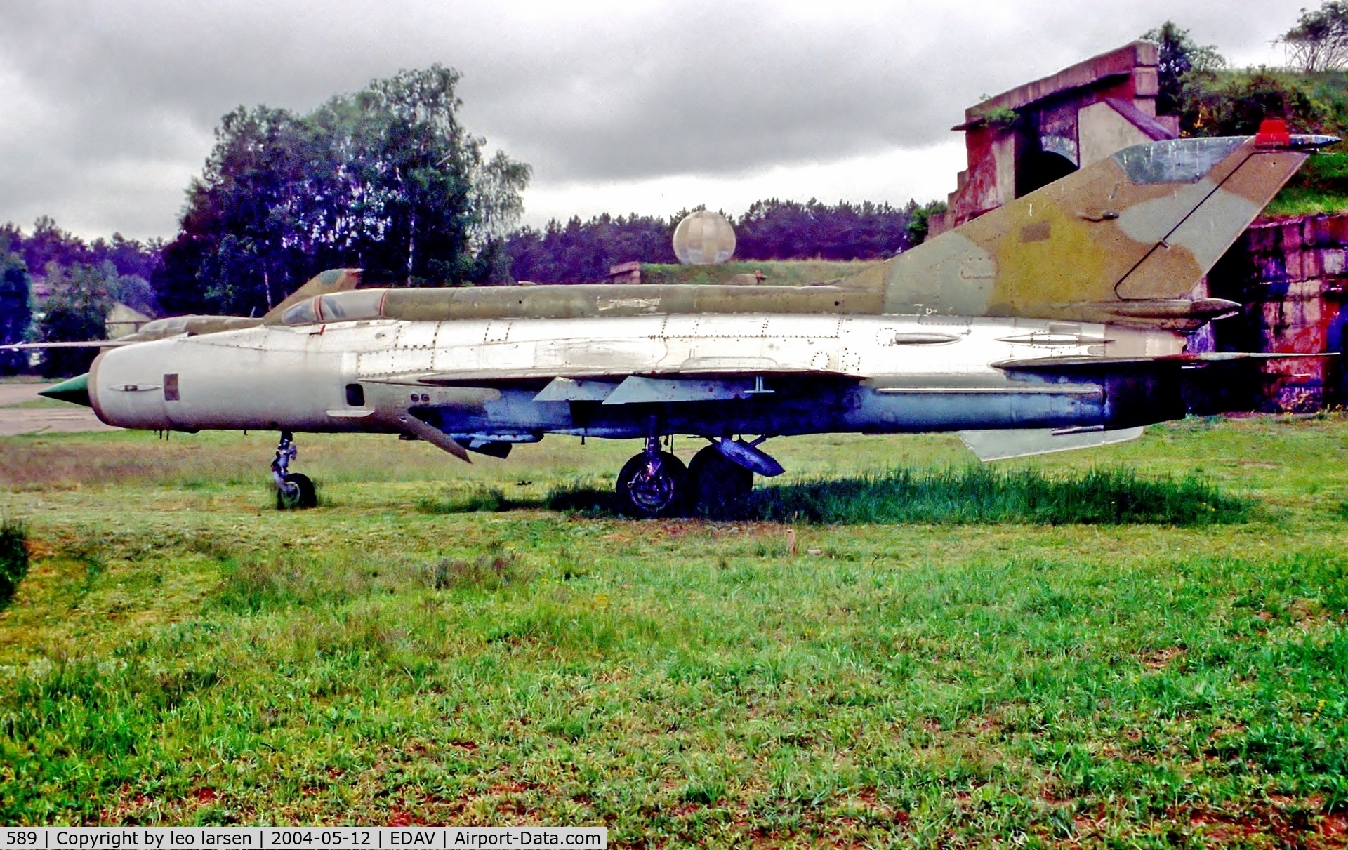 589, 1969 Mikoyan-Gurevich MiG-21M C/N 960514, Finow Air Museum 12.5.2004