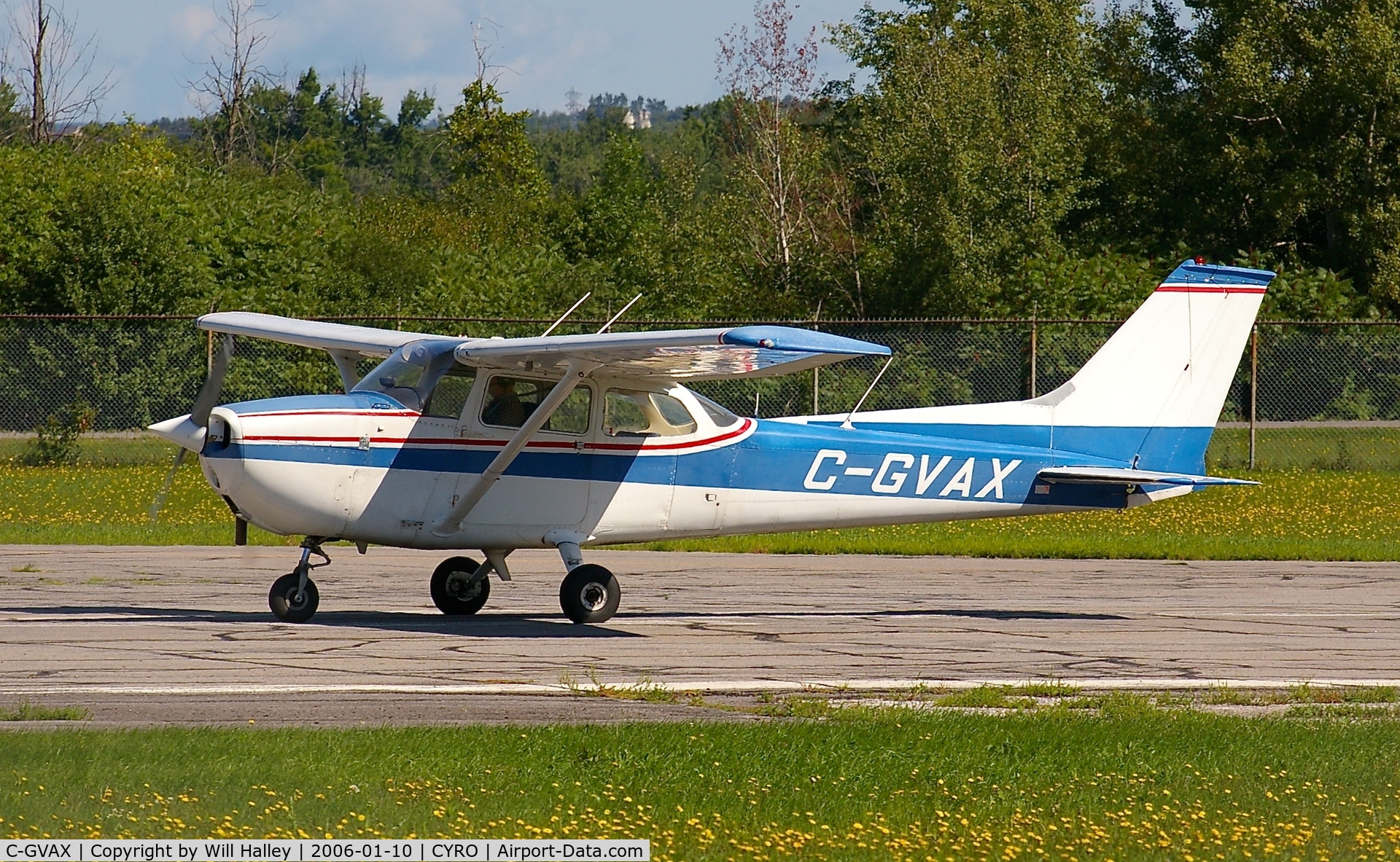 C-GVAX, 1973 Cessna 172M C/N 17261236, C-GVAX getting ready to take off from runway 27 at Rockcliffe