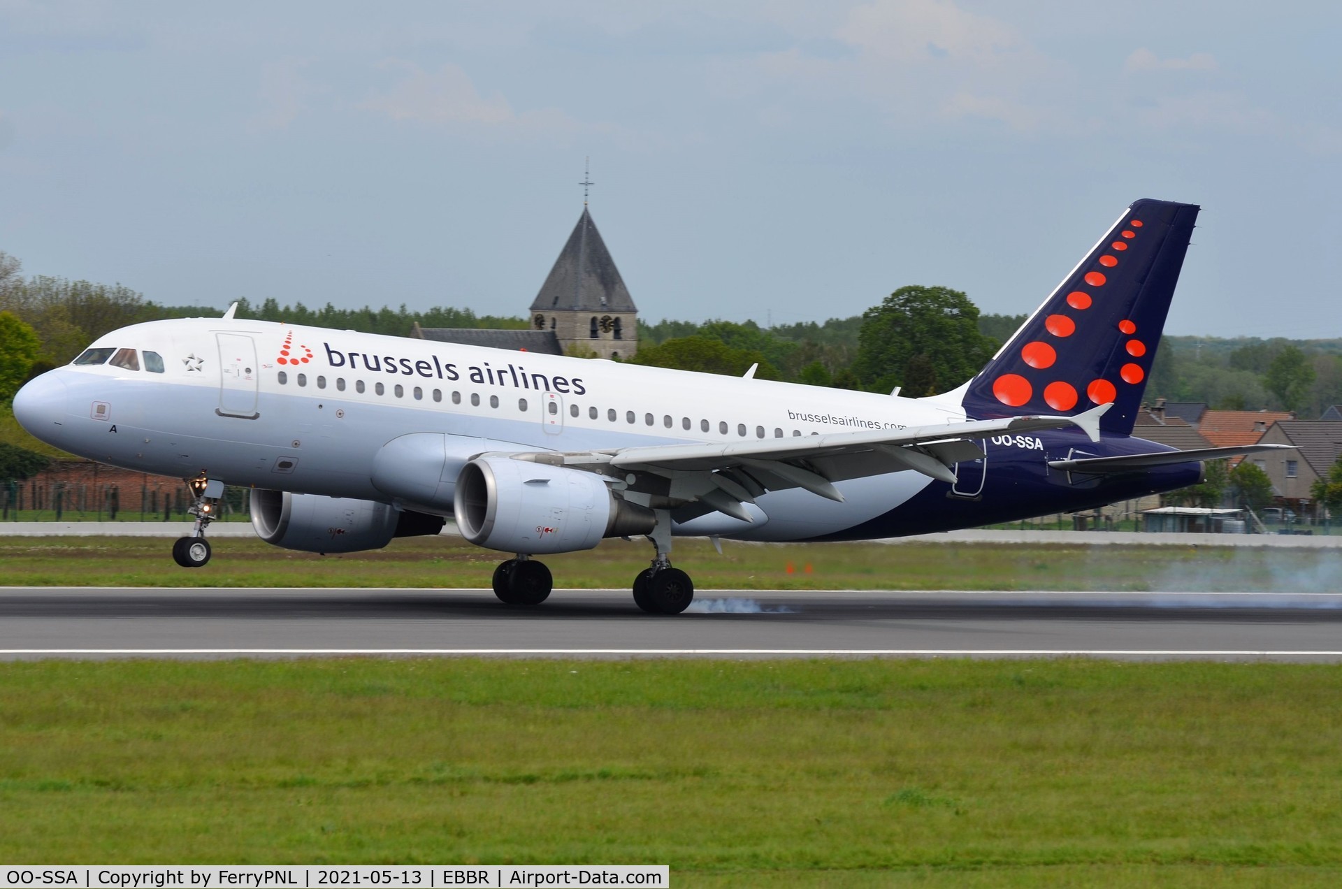 OO-SSA, 2005 Airbus A319-111 C/N 2392, Arrival of Brussels A319