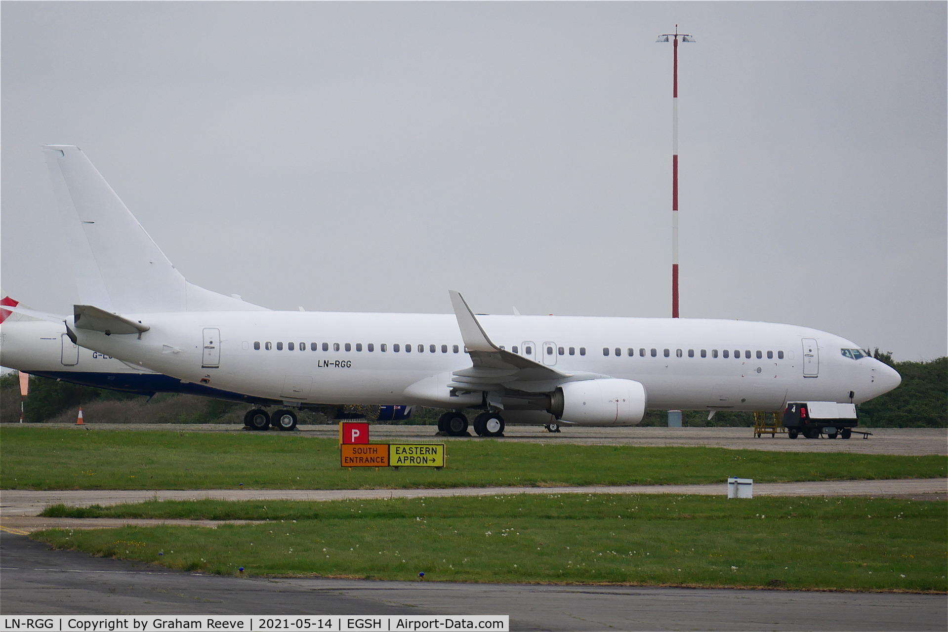 LN-RGG, 2013 Boeing 737-86N C/N 38039, Parked at Norwich.