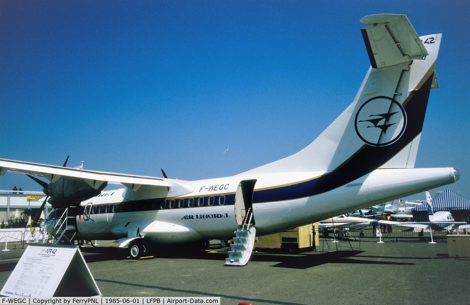 F-WEGC, 1985 ATR 42-320 C/N 003, ATR demonstrating its 