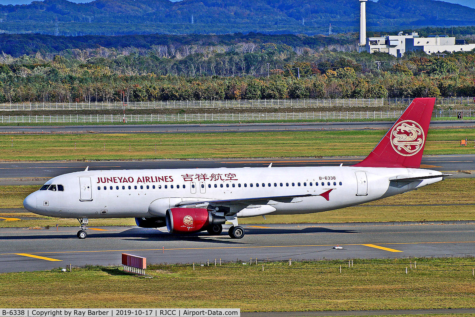 B-6338, 2008 Airbus A320-214 C/N 3368, B-6338   Airbus A320-214 [3368] (Juneyao Airlines) Sapporo-New Chitose~JA 17/10/2019