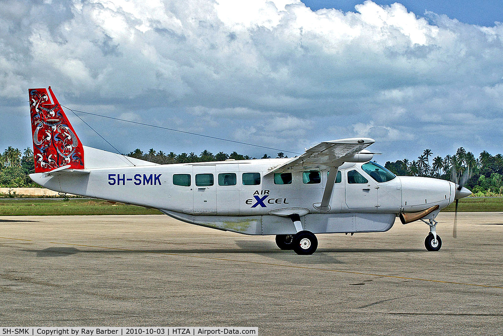 5H-SMK, 1998 Cessna 208B Grand Caravan C/N 208B0654, 5H-SMK   Cessna 208B Grand Caravan [208B-0654] (Air Excel) Zanzibar~5H 03/10/2010