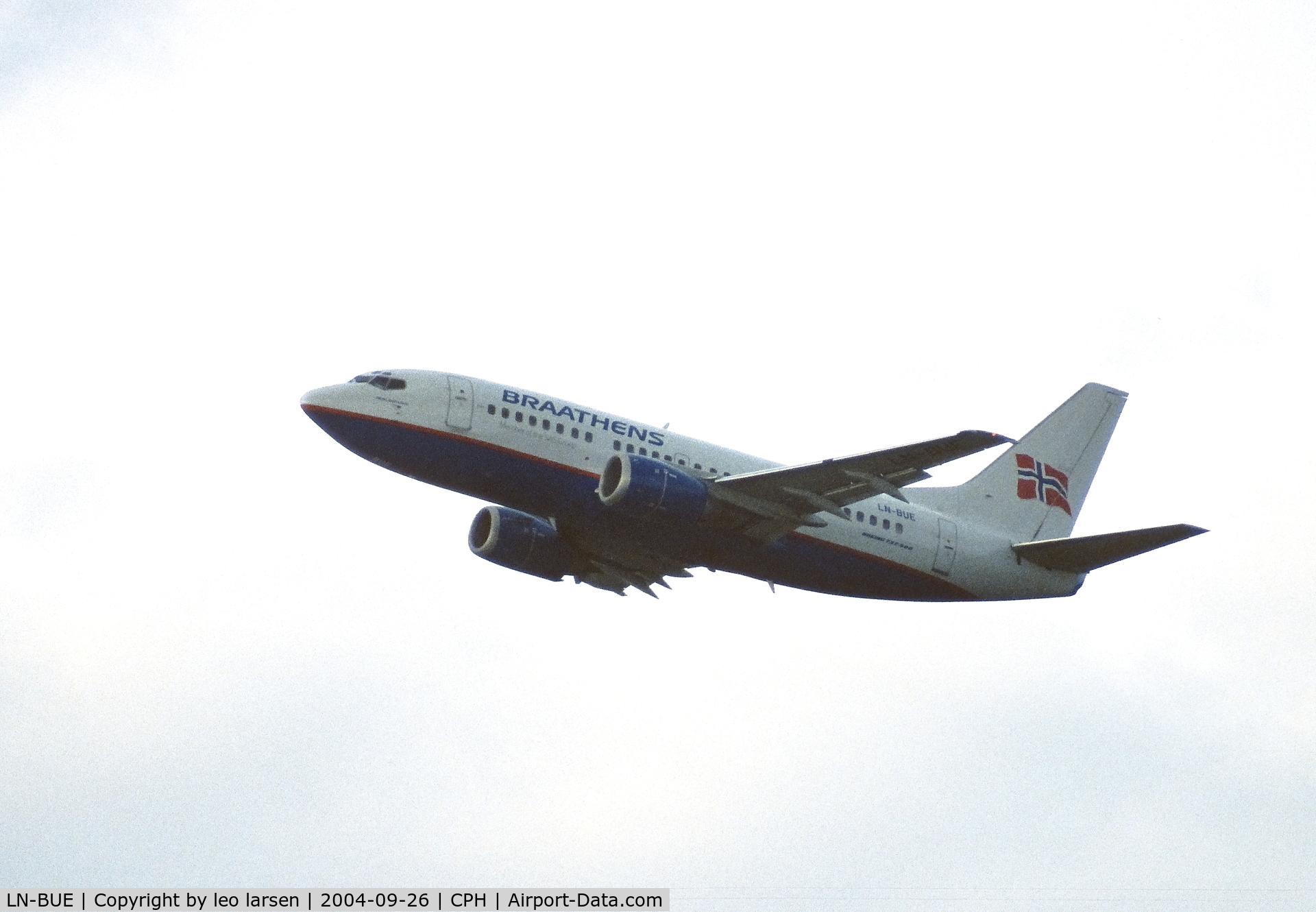 LN-BUE, 1996 Boeing 737-505 C/N 27627, Copenhagen 26.9.2004