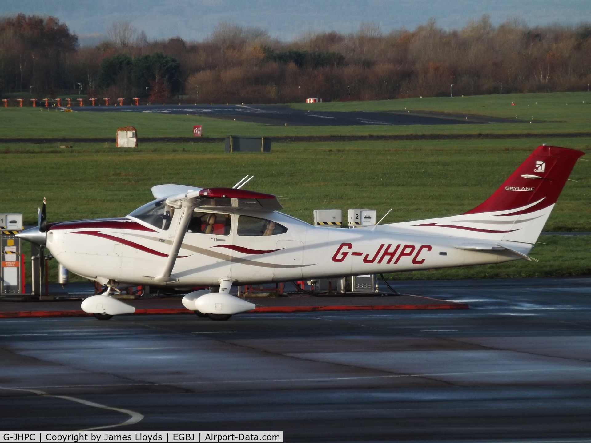 G-JHPC, 2008 Cessna 182T Skylane C/N 18282125, At Gloucestershire Airport.