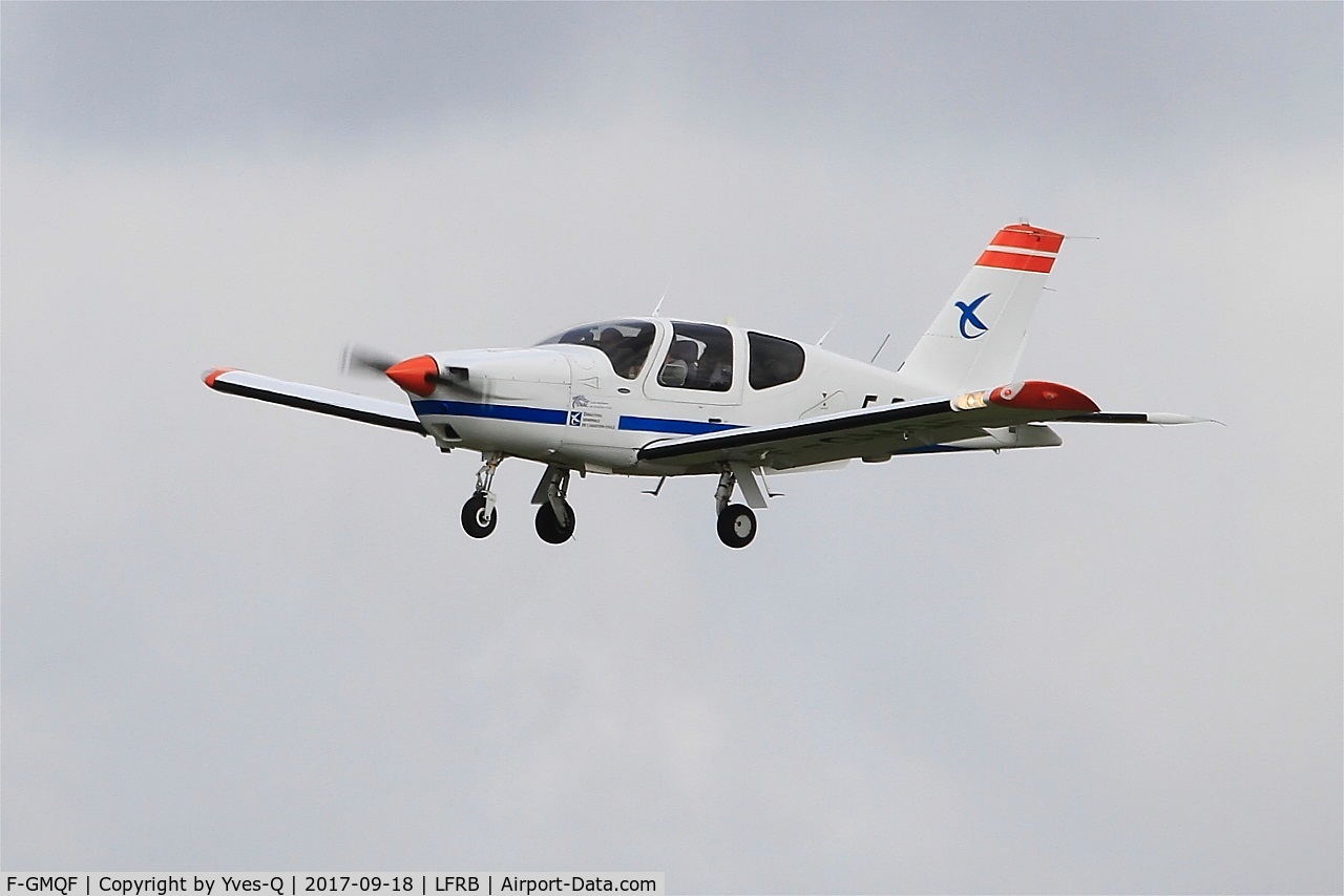 F-GMQF, Socata TB-20 C/N 1623, Socata TB-20, Short approach rwy 25L, Brest-Bretagne airport (LFRB-BES)
