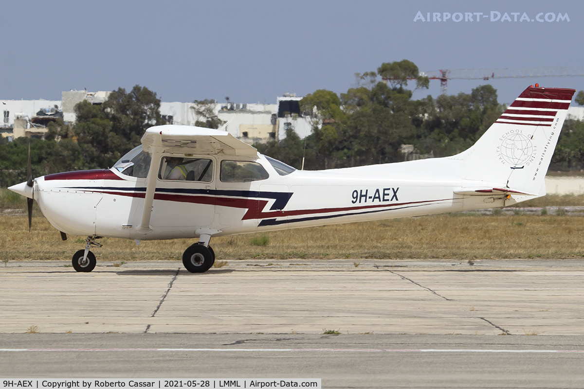 9H-AEX, Reims F172M Skyhawk C/N 1023, Park 3