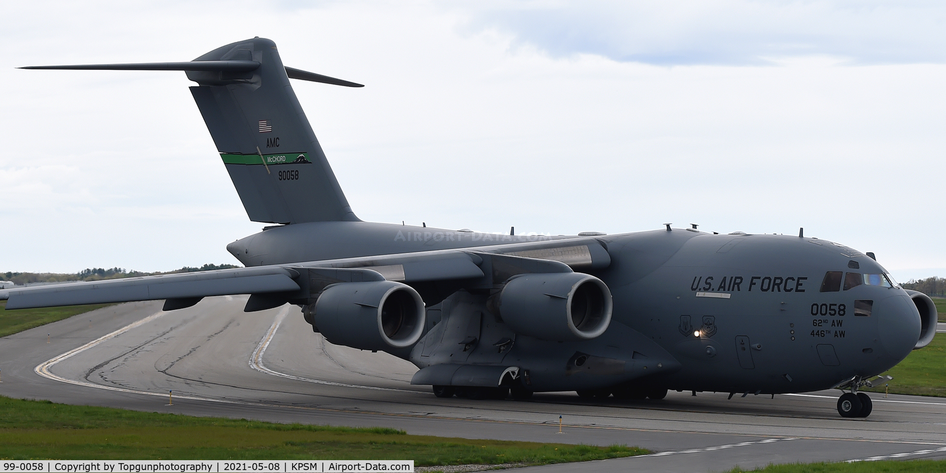 99-0058, 1999 Boeing C-17A Globemaster III C/N 50062/P-58, REACH998, now with the 62nd AW at McChord AFB.