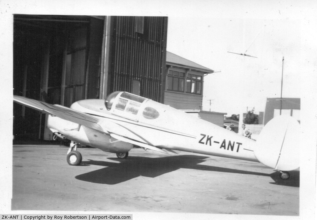 ZK-ANT, 1947 Miles M-65 Gemini 1A C/N 6322, Photo probably taken at Mangere, New Zealand around 1947