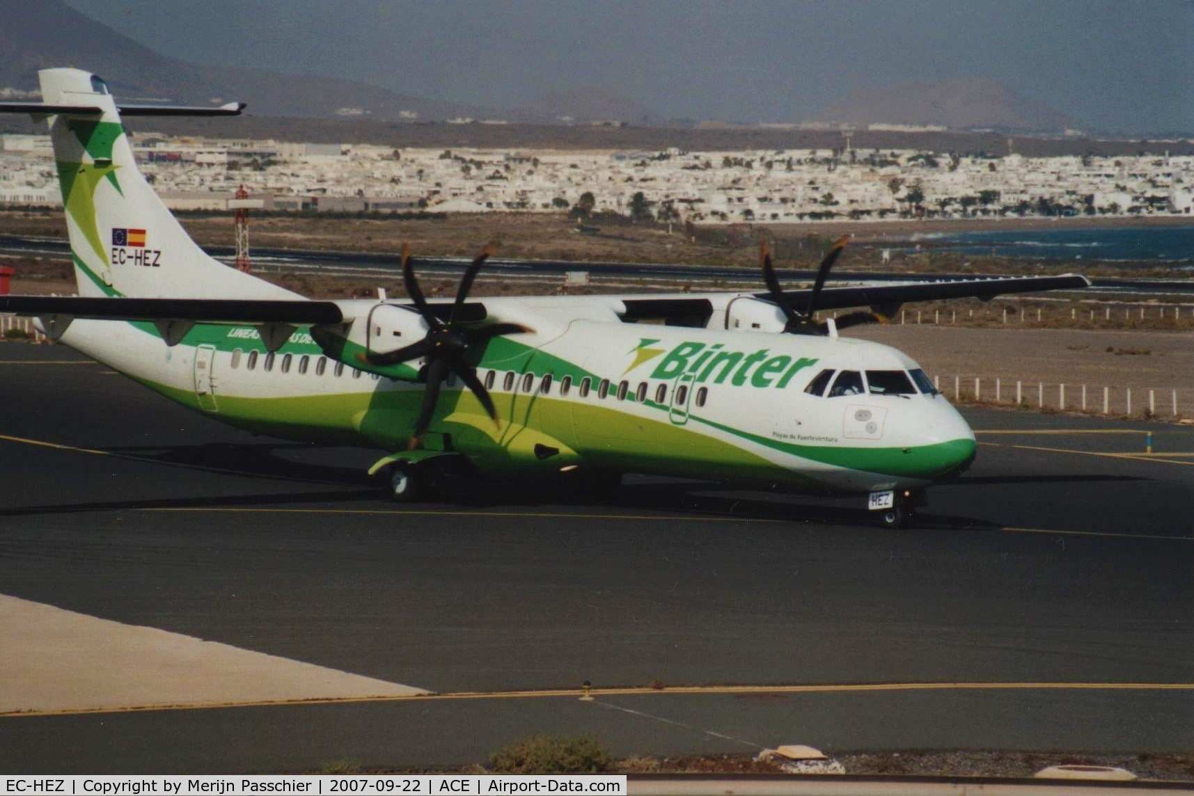 EC-HEZ, 1998 ATR 72-212A C/N 582, Bought Photo