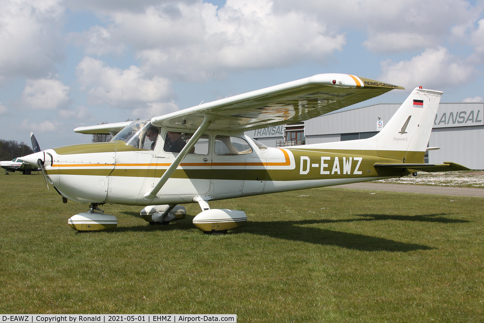 D-EAWZ, 1974 Cessna 172M C/N F17201169, at ehmz