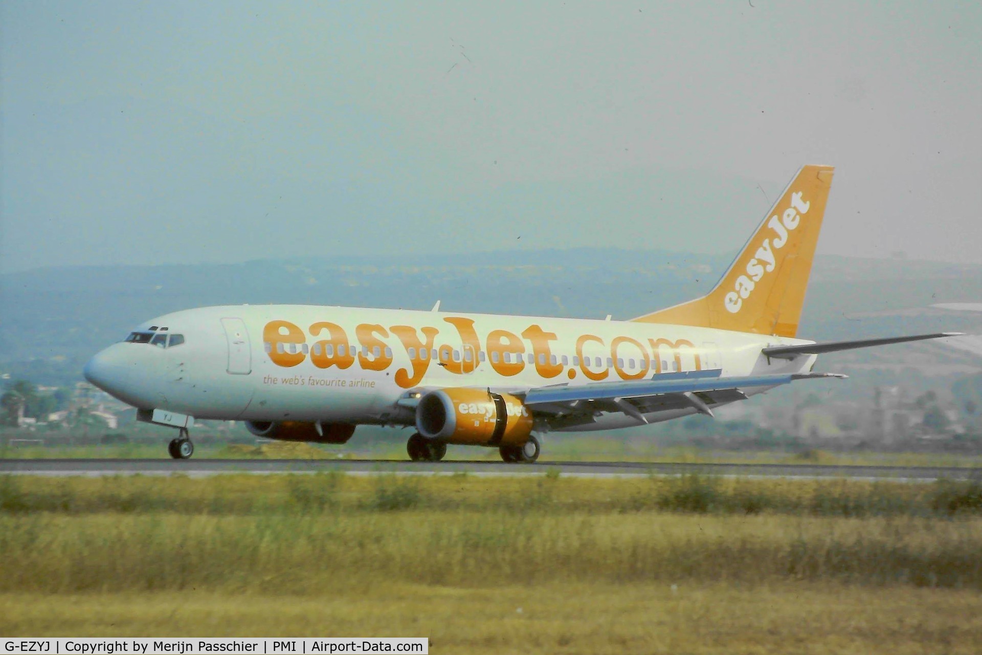 G-EZYJ, 1998 Boeing 737-33V C/N 29334, eBay slide