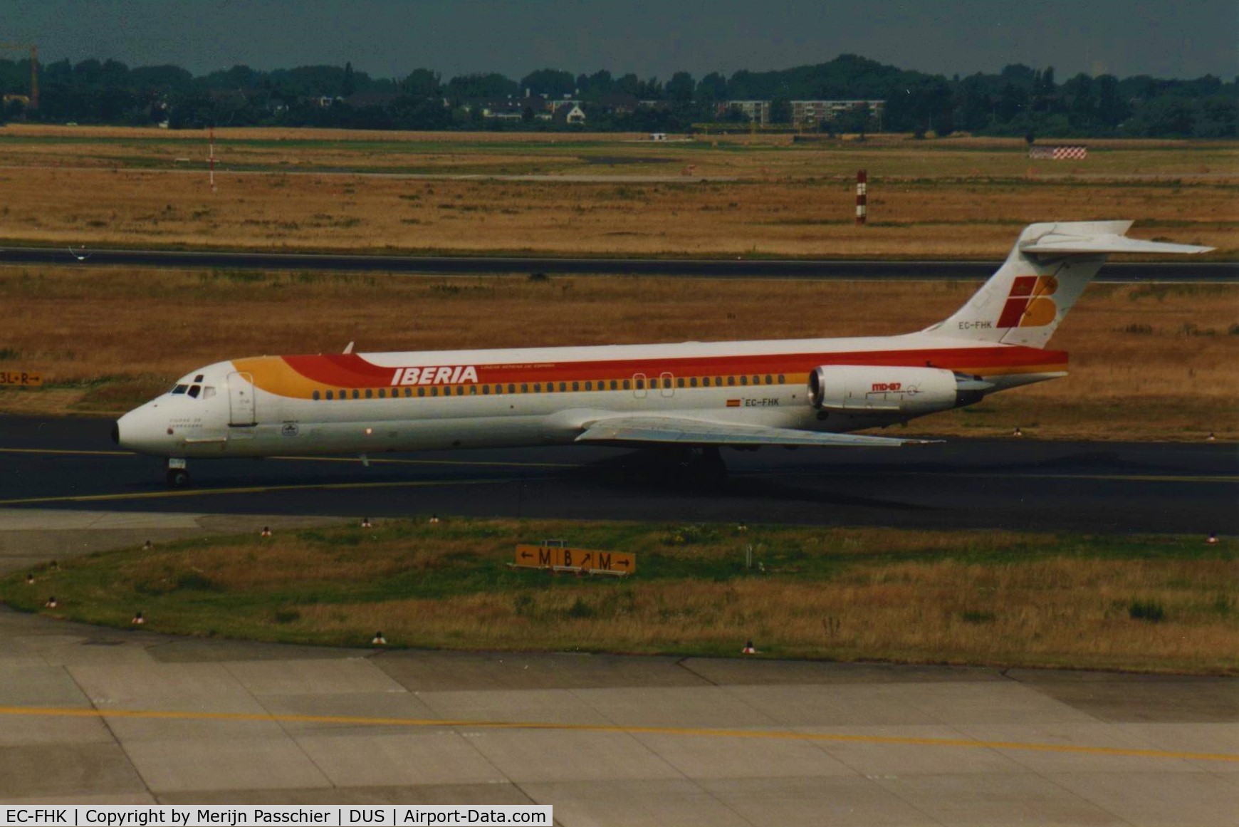 EC-FHK, 1991 McDonnell Douglas MD-87 (DC-9-87) C/N 53213, bought photo