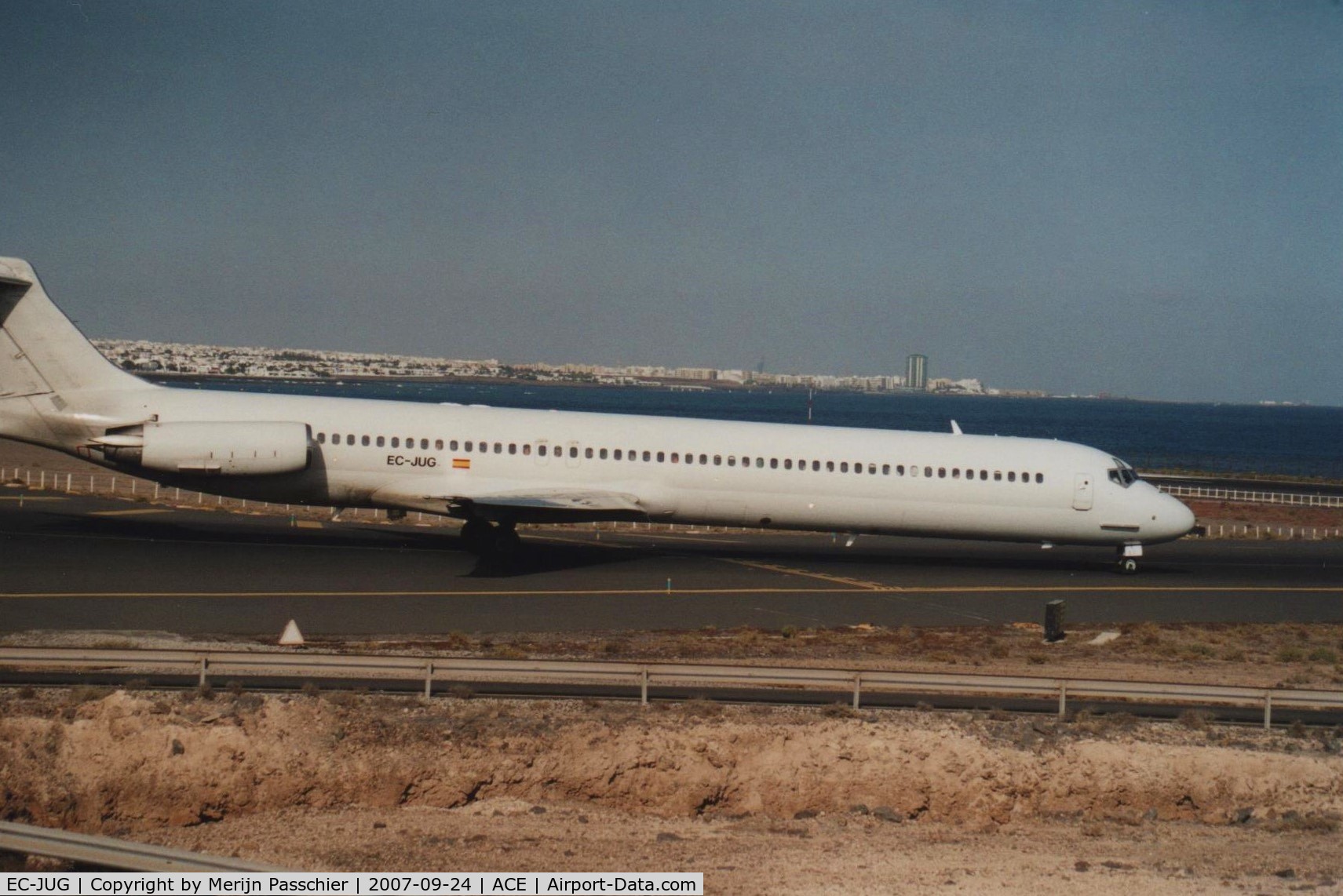 EC-JUG, 1989 McDonnell Douglas MD-83 (DC-9-83) C/N 49847, bought photo