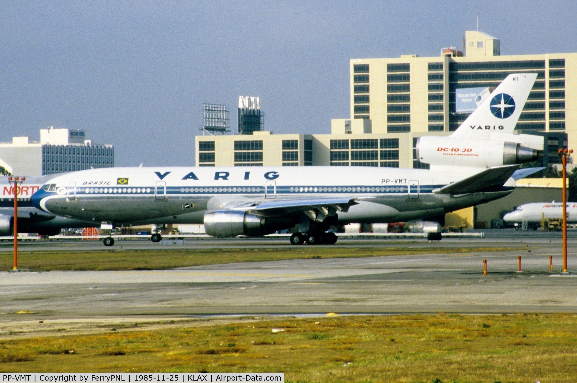 PP-VMT, 1980 McDonnell Douglas DC-10-30F C/N 47841, Varig DC-10-30 for departure