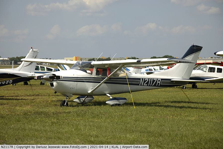 N2117R, 1964 Cessna 182G Skylane C/N 18255317, Cessna 182G Skylane  C/N 18255317, N2117R