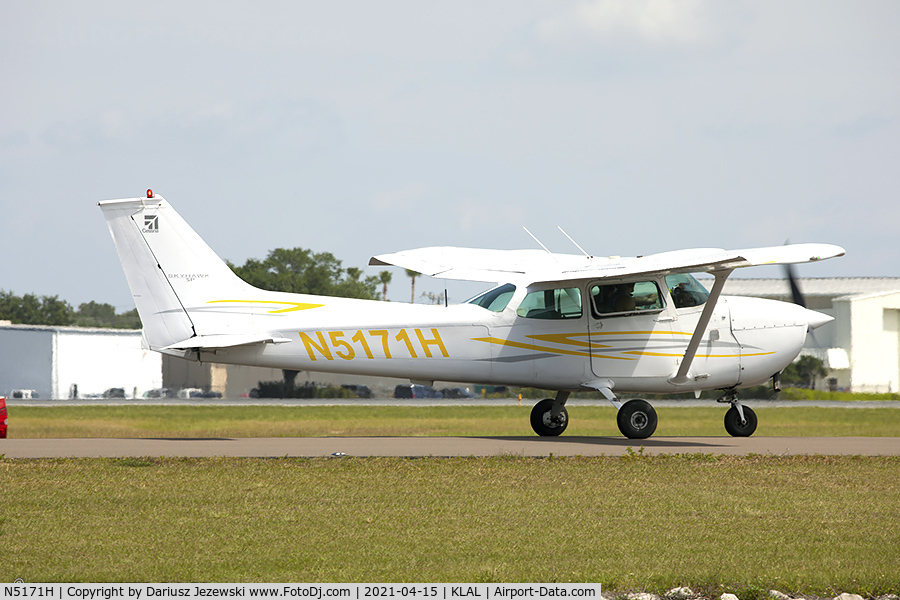 N5171H, 1975 Cessna 172M C/N 17265358, Cessna 172M Skyhawk  C/N 17265358, N5171H