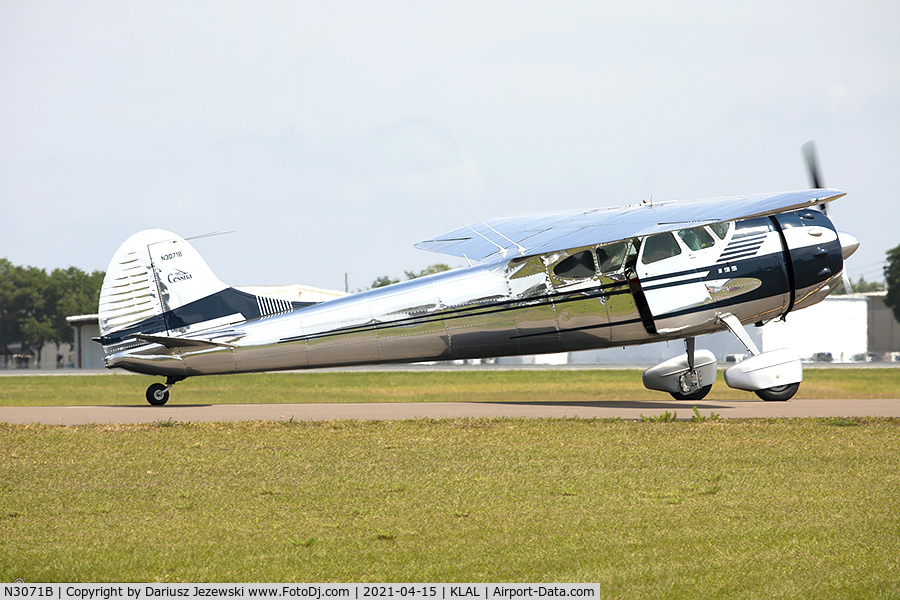 N3071B, 1952 Cessna 190 C/N 7955, Cessna 190  C/N 7955, N3071B