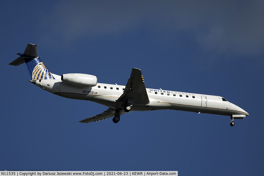 N11535, 2001 Embraer ERJ-145LR (EMB-145LR) C/N 145518, Embraer EMB-145LR - United Express (ExpressJet Airlines)   C/N 145518, N11535