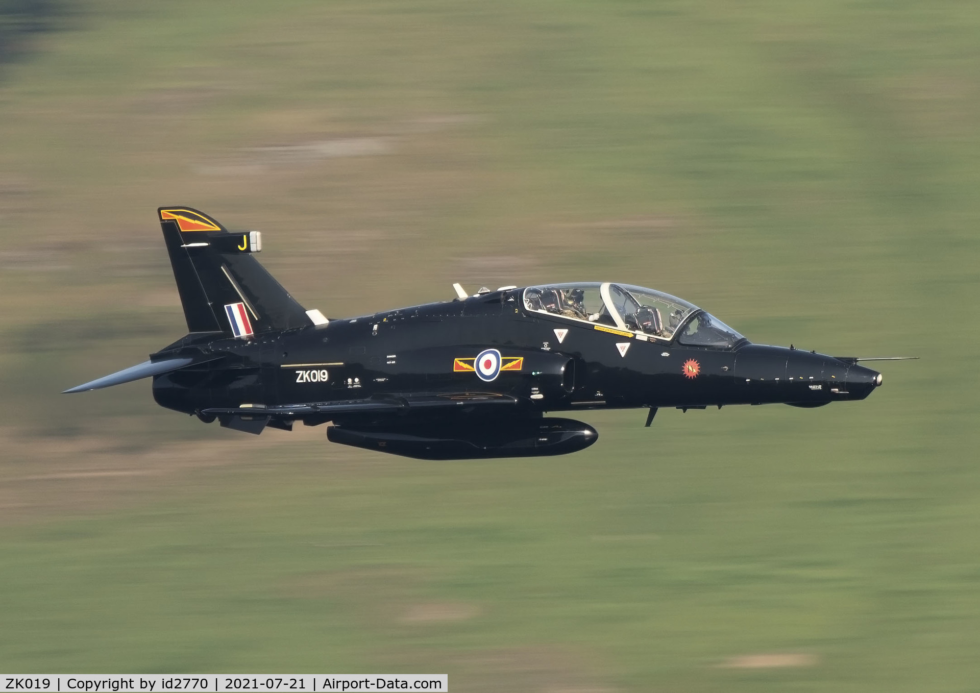 ZK019, 2008 British Aerospace Hawk T2 C/N RT010/1248, Low Level at Bala
