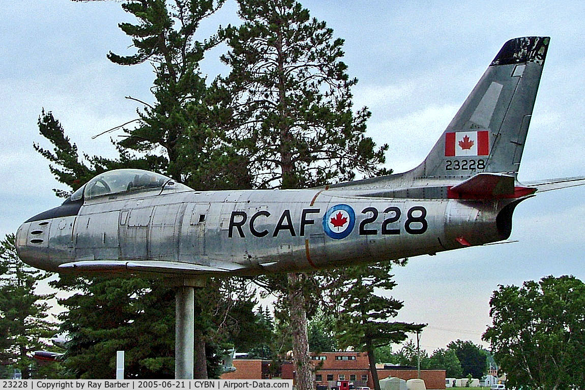 23228, Canadair CL-13A Sabre 5 C/N 1018, 23228   Canadair CL-13A Sabre Mk.5 [1018] (Ex Royal Canadian Air Force / Borden CFB Museum) CFB Borden~C 21/06/2005
