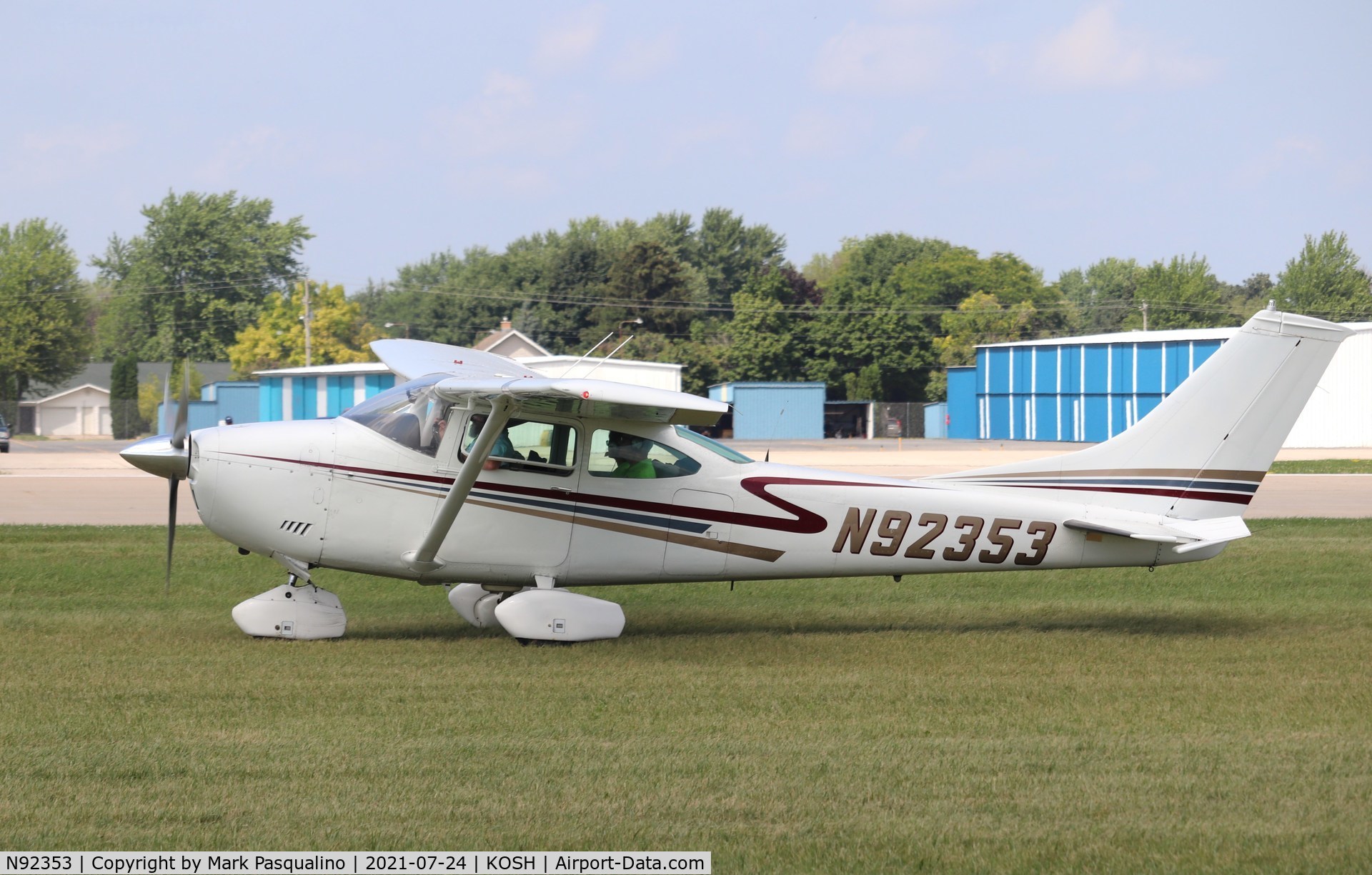 N92353, 1969 Cessna 182N Skylane C/N 18260168, Cessna 182N