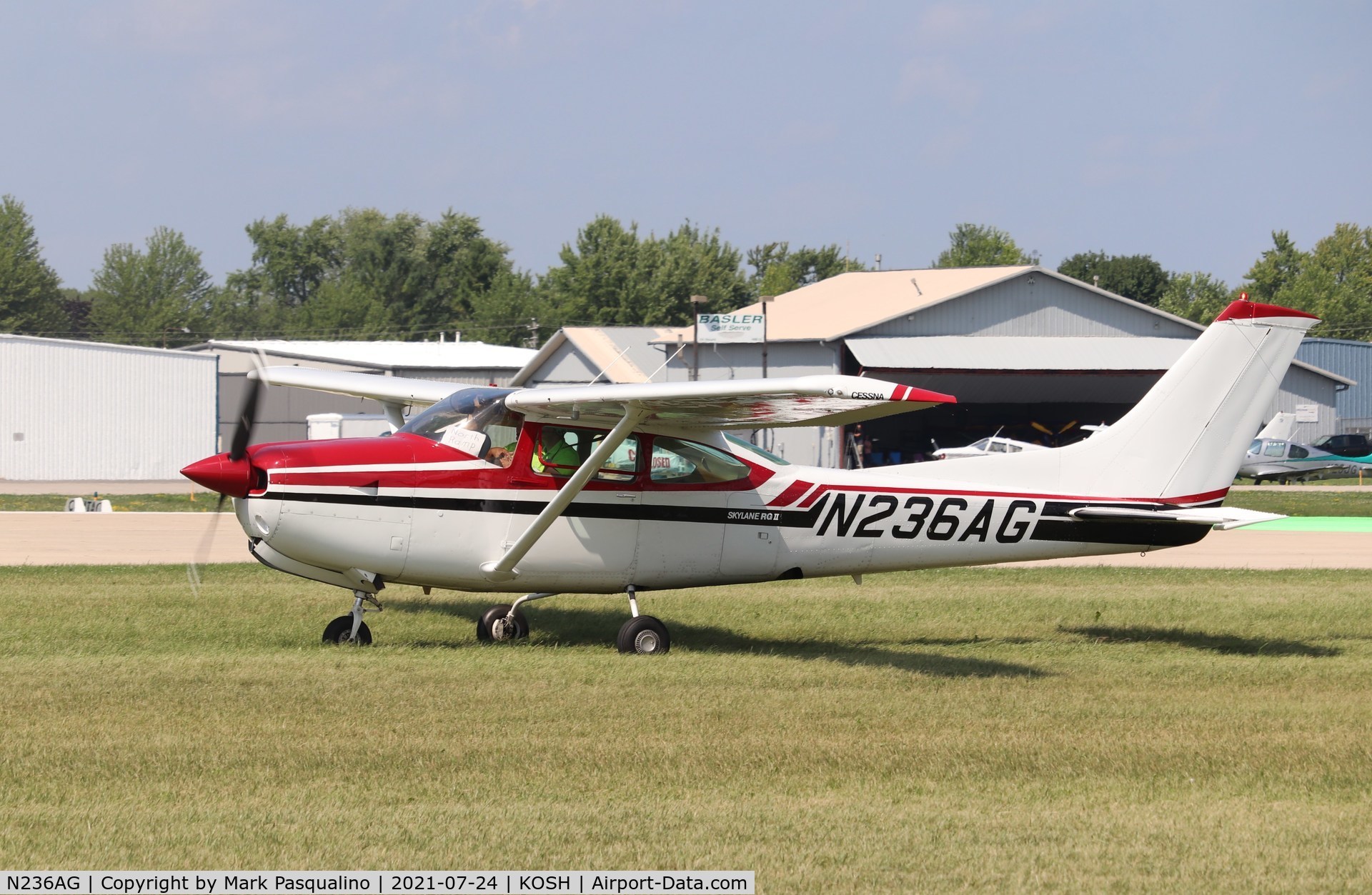 N236AG, 1978 Cessna R182 Skylane RG C/N R18200788, Cessna R182