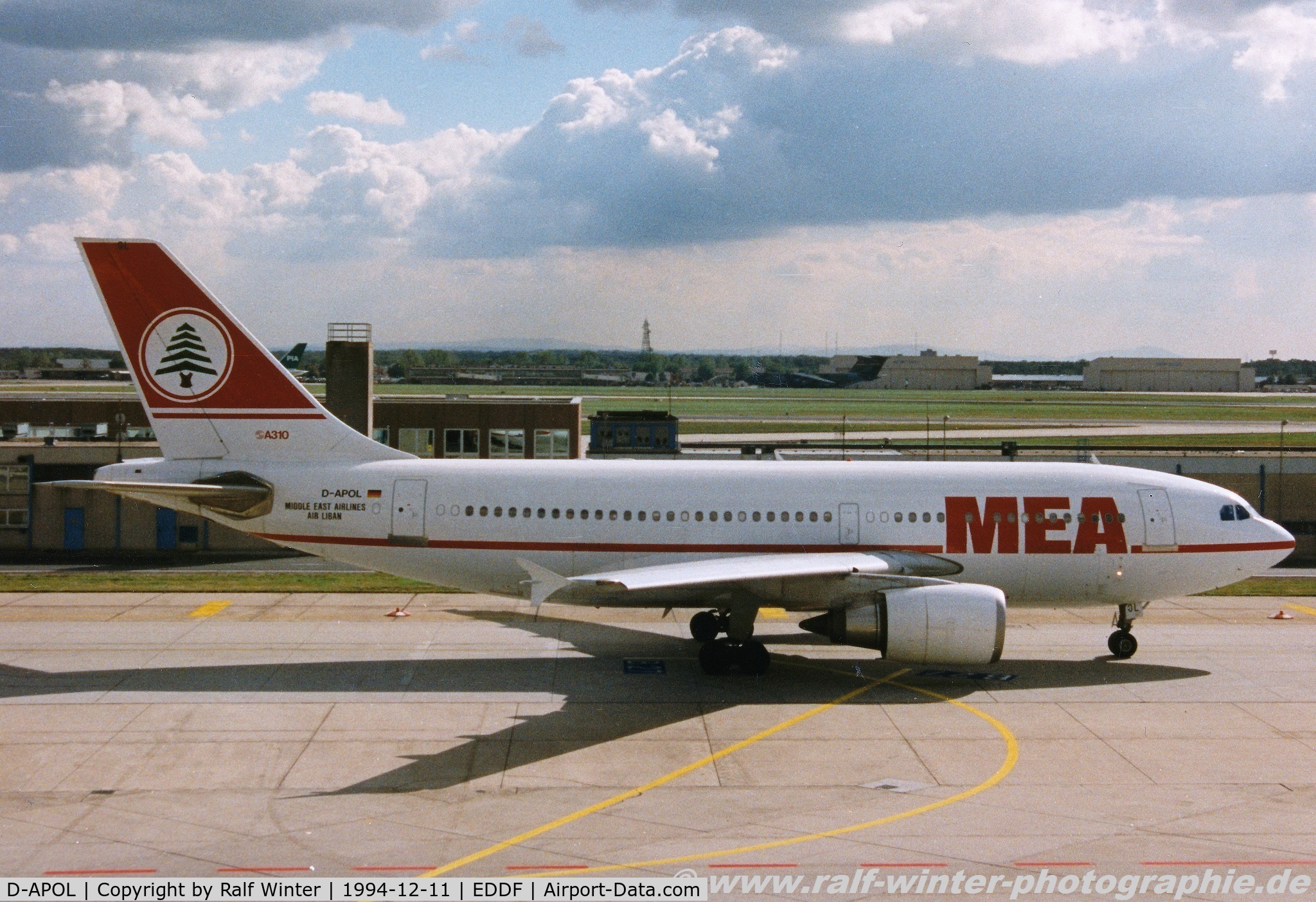 D-APOL, 1988 Airbus A310-304 C/N 447, Airbus A310-304 - ME MEA Middle East Airlines MEA - 447 - D-APOL - 12.1994 - FRA