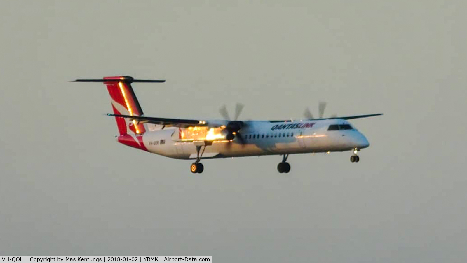 VH-QOH, 2006 Bombardier DHC-8-402 Dash 8 C/N 4132, this photo were taken at Mackay Airport
