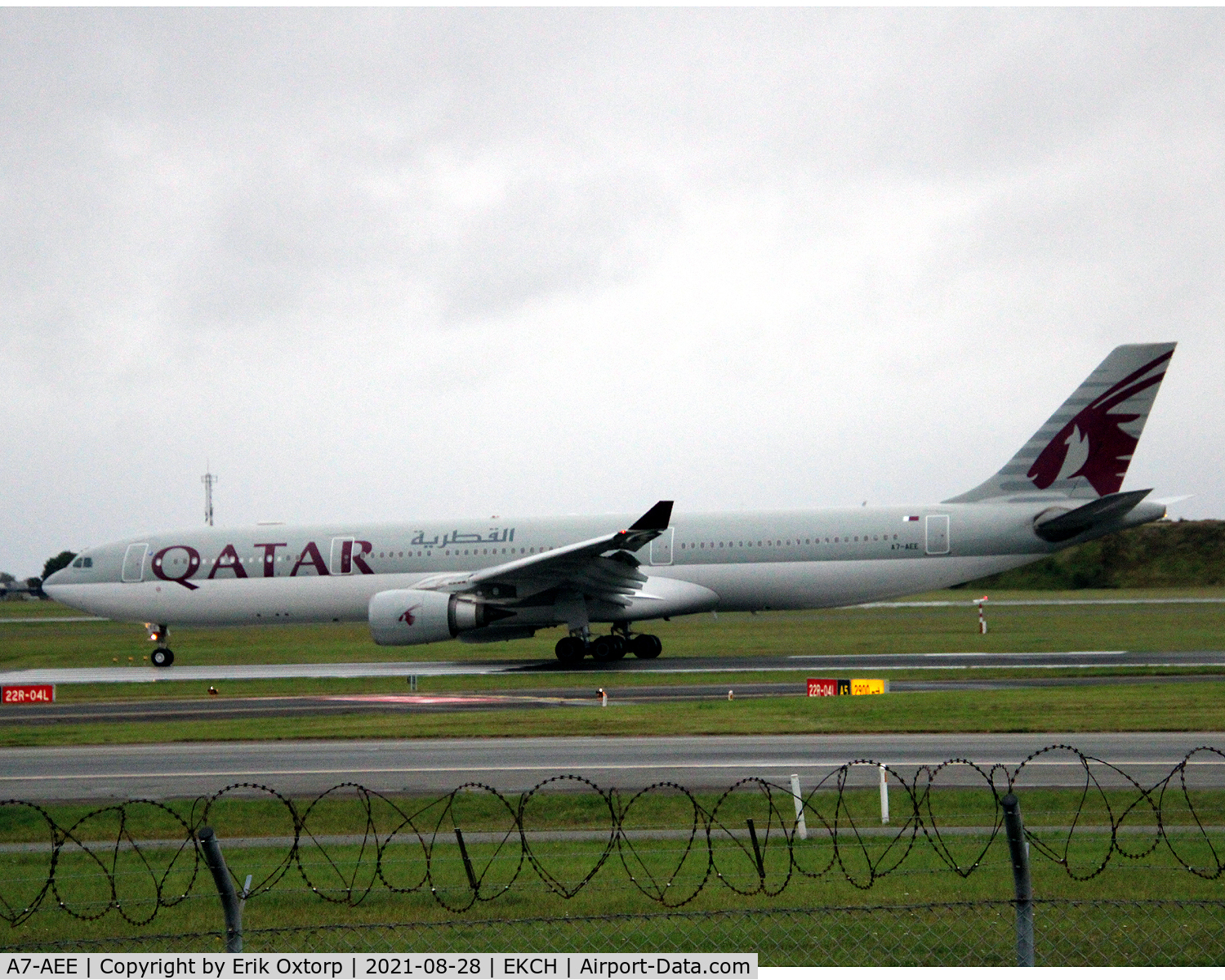 A7-AEE, 2005 Airbus A330-302 C/N 711, A7-AEE landed rw 04L