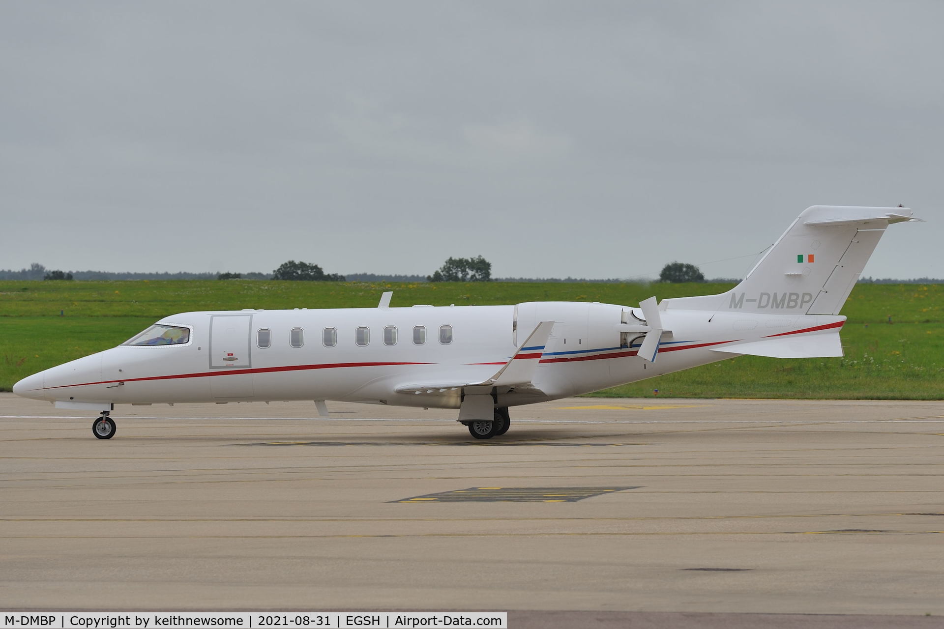 M-DMBP, 2012 Learjet 40 C/N 45-2133, Arriving at Norwich with later colour scheme.