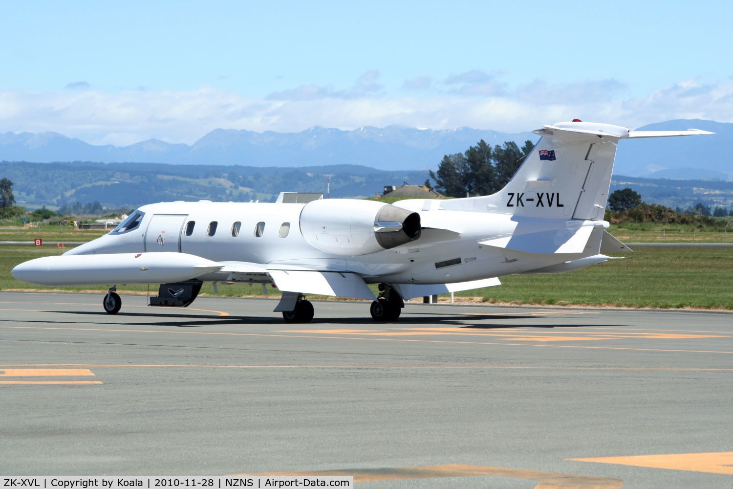ZK-XVL, 1989 Learjet 35A C/N 35A-649, Resting on the apron