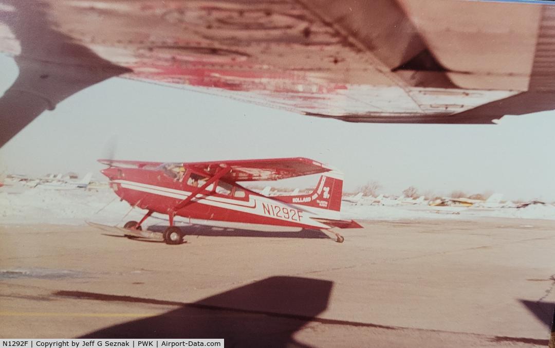 N1292F, 1975 Cessna A185F Skywagon 185 C/N 18502668, Pictured back in 1972 at Palwaukee Airport in Wheeling, IL