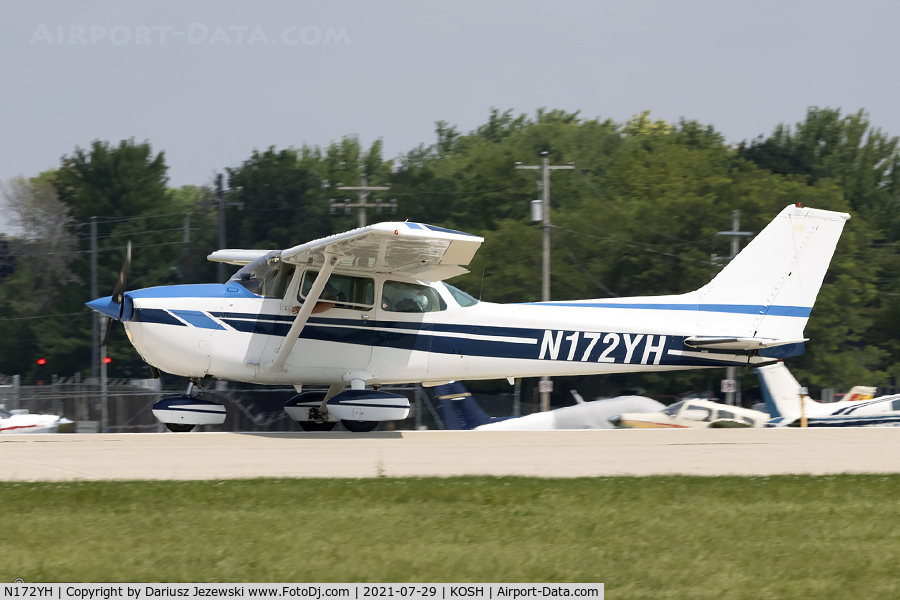 N172YH, 1979 Cessna 172N C/N 17271130, Cessna 172N Skyhawk  C/N 17271130, N172YH