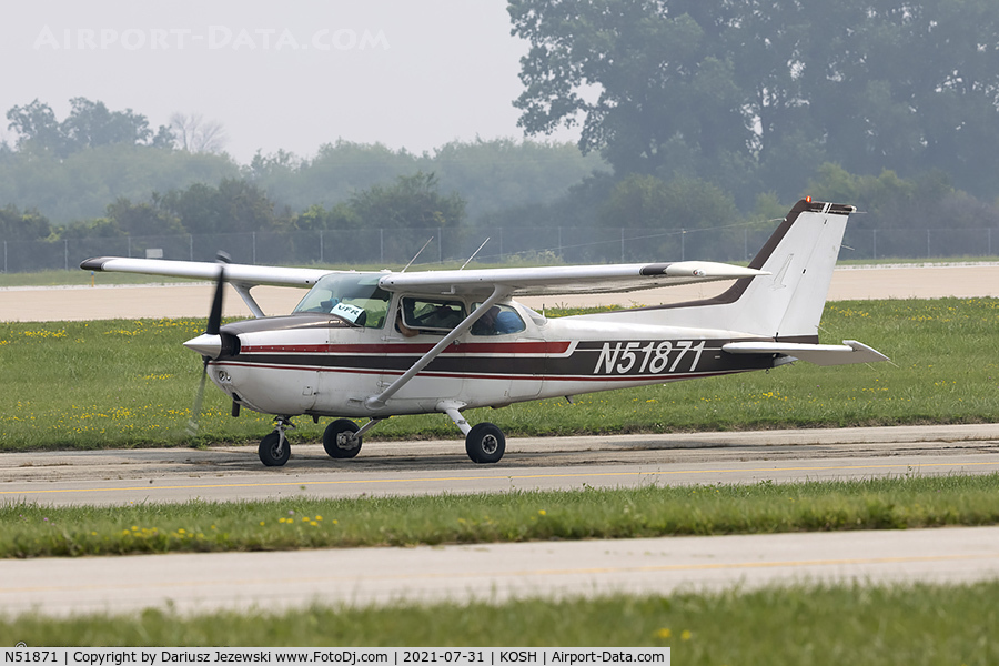 N51871, 1981 Cessna 172P C/N 17274366, Cessna 172P Skyhawk  C/N 17274366, N51871