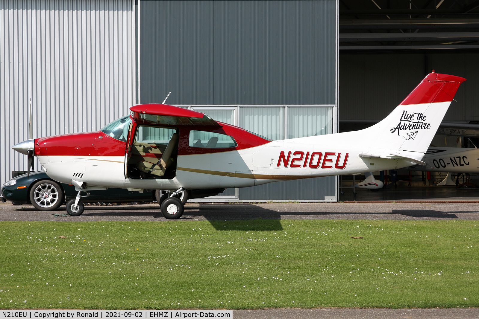 N210EU, Cessna T210L Turbo Centurion C/N 21061152, at ehmz