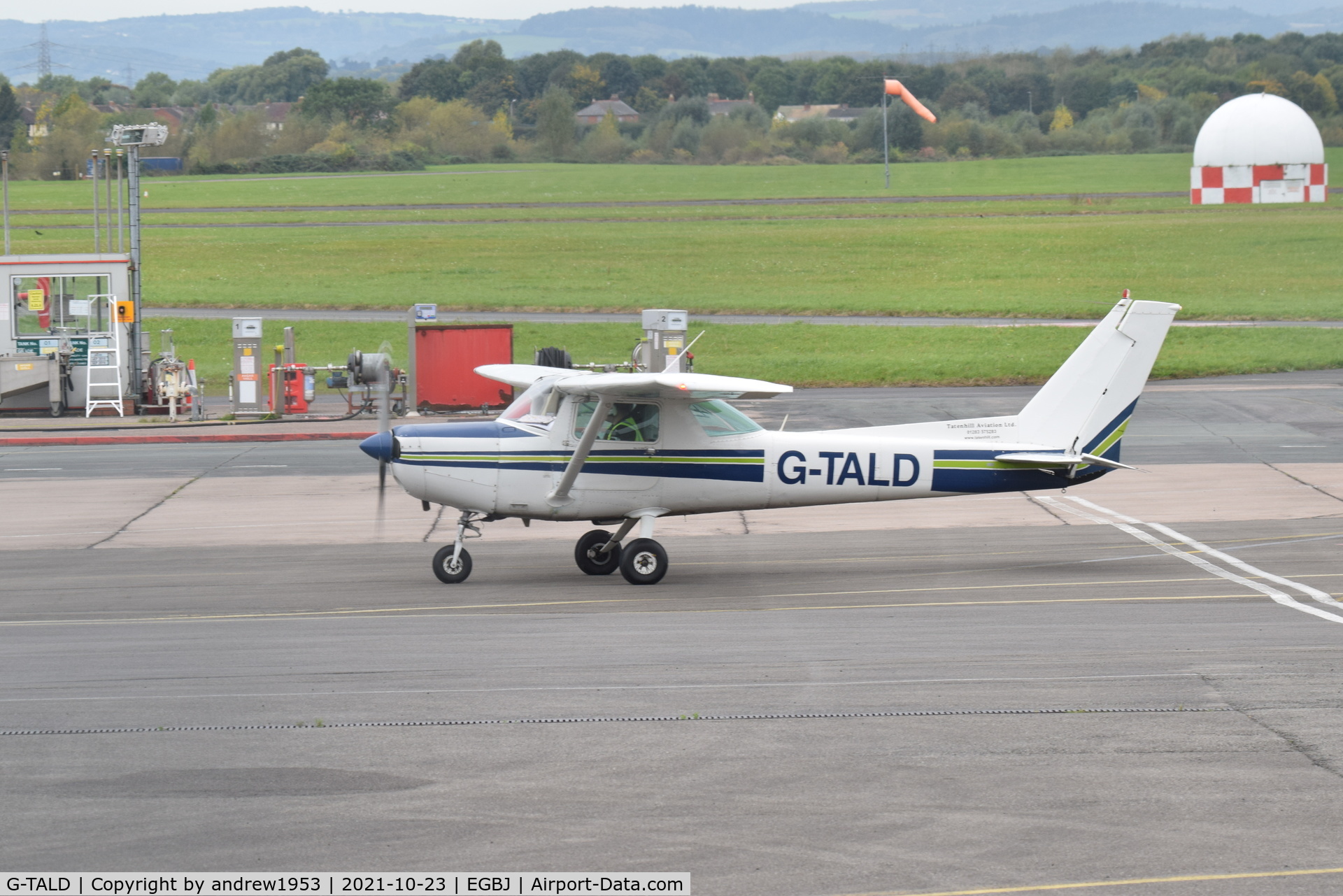 G-TALD, 1980 Reims F152 C/N 1718, G-TALD at Gloucestershire Airport.