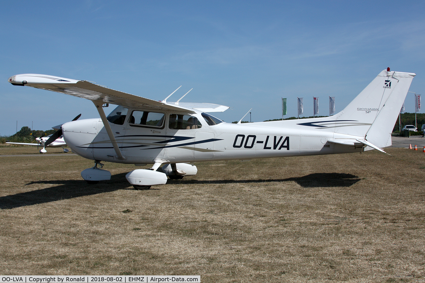 OO-LVA, 2007 Cessna 172S C/N 172S10533, at ehmz