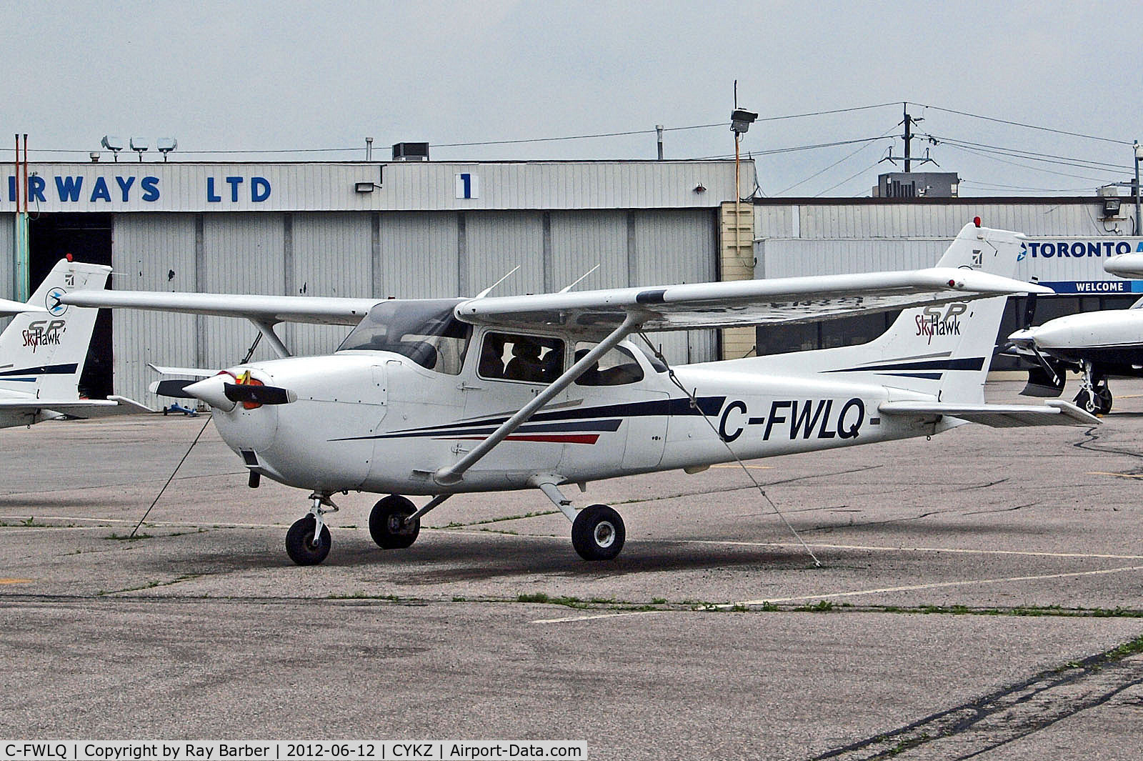 C-FWLQ, 2002 Cessna 172S Skyhawk SP C/N 172S9028, C-FWLQ   Cessna 172S Skyhawk SP [172S-9028] Toronto-Buttonville~C 12/06/2012