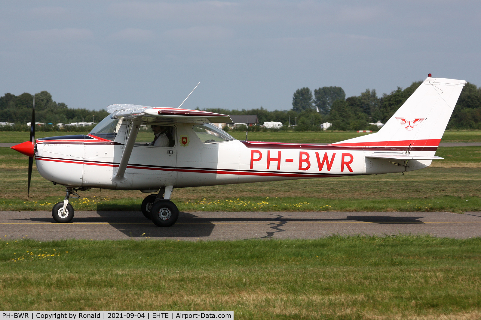 PH-BWR, 1968 Reims F150H C/N 0365, at teuge